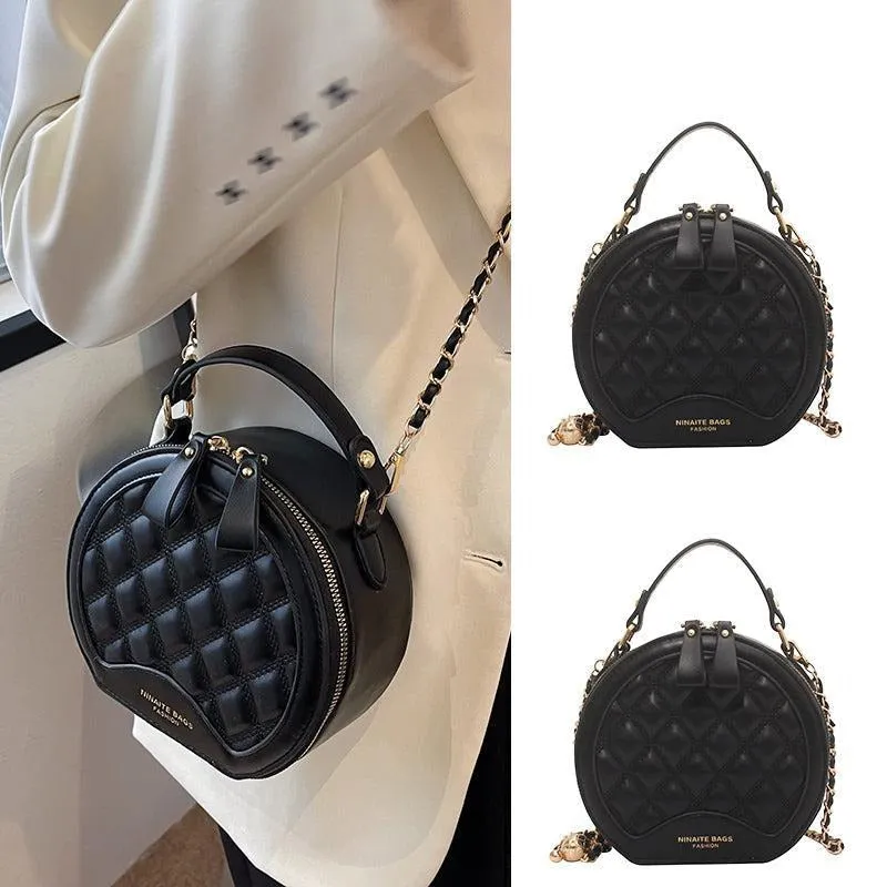 Circular Chain Quilted Bag