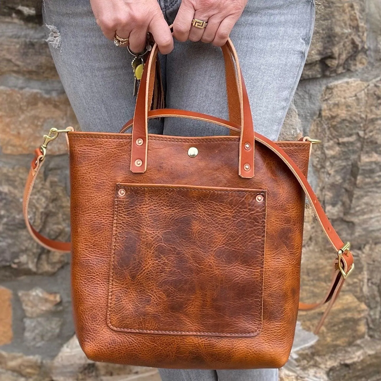 Claremont Crossbody Leather Tote in Dark Umber