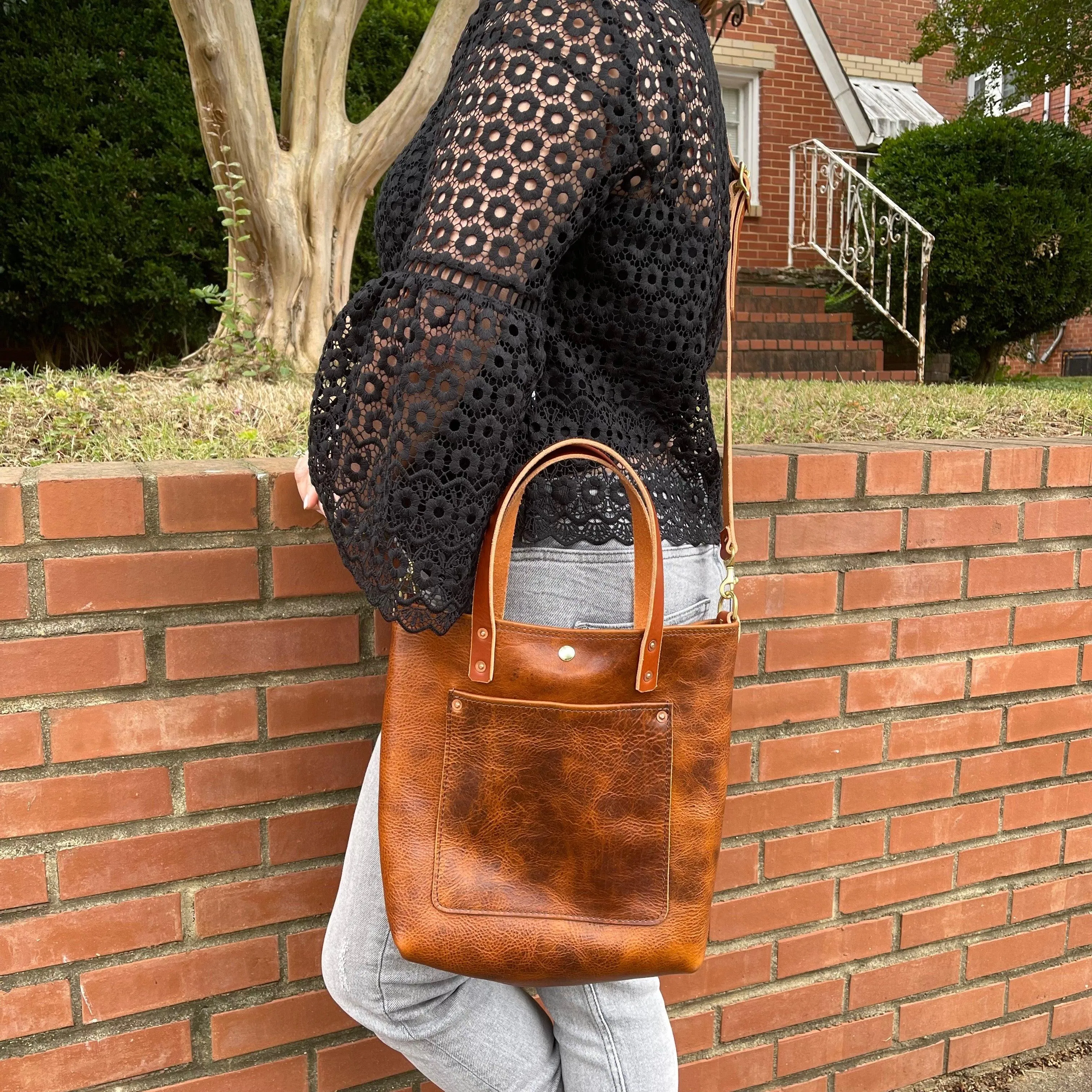 Claremont Crossbody Leather Tote in Dark Umber