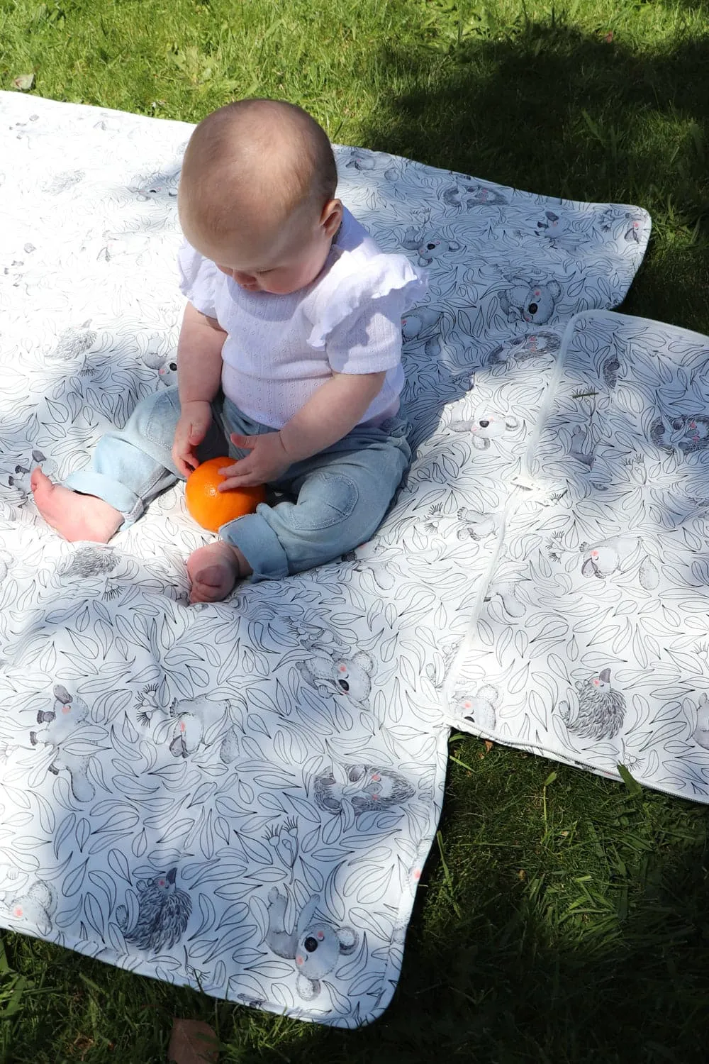 Cuddly Faces Picnic Mat