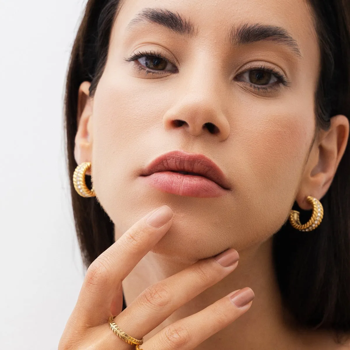 Curb Chain Stone Hoop Earrings - Gold