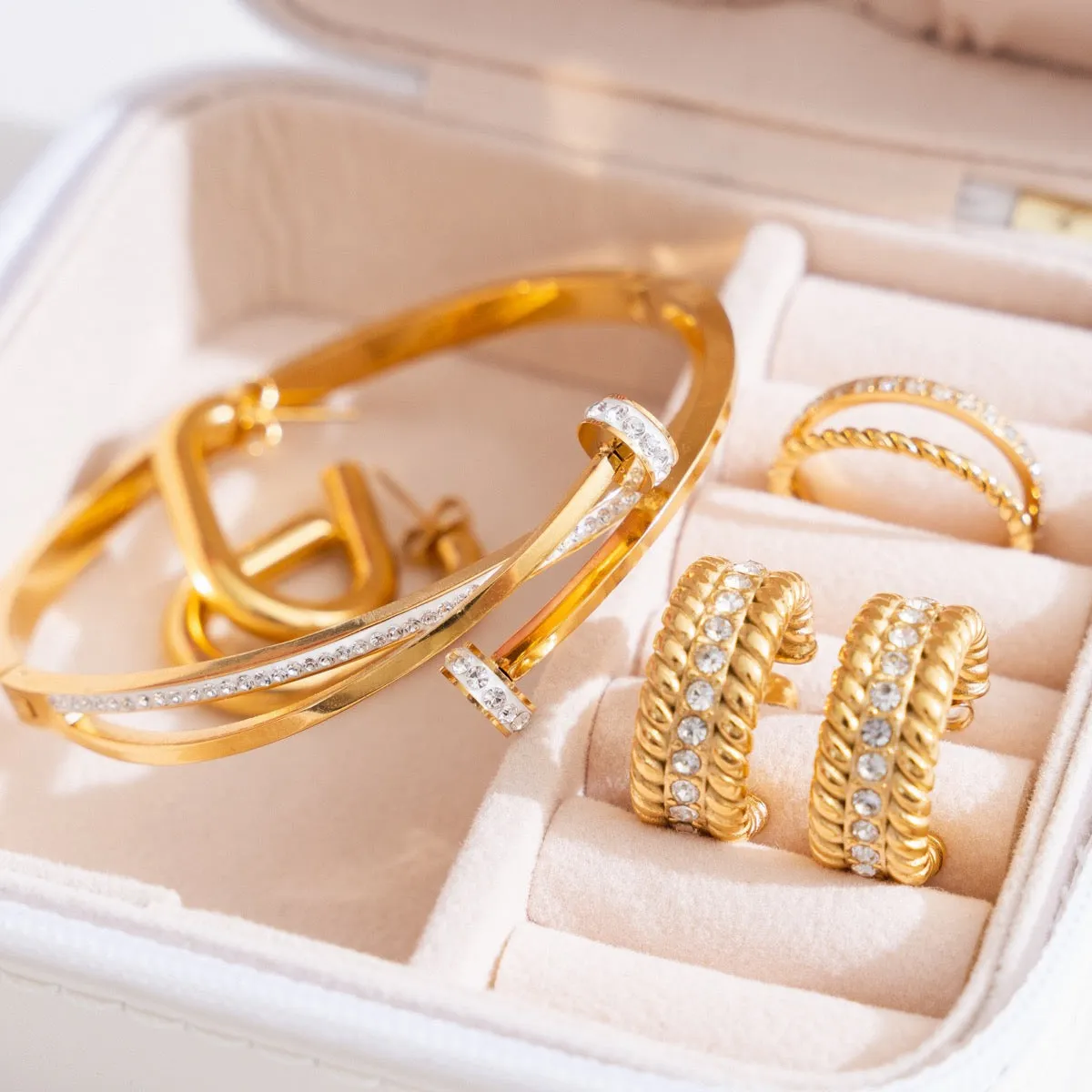 Curb Chain Stone Hoop Earrings - Gold