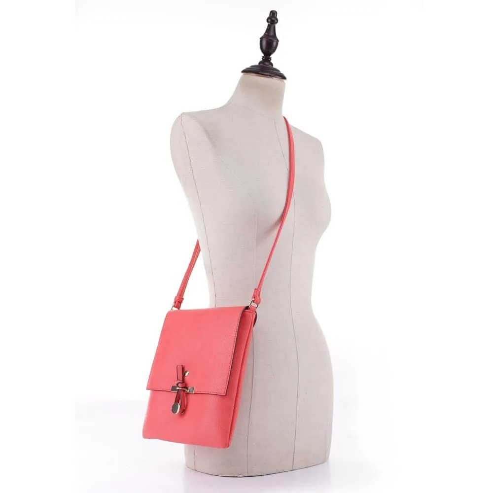 EM5450 Monogrammable Soft Modern Fold-Over Crossbody