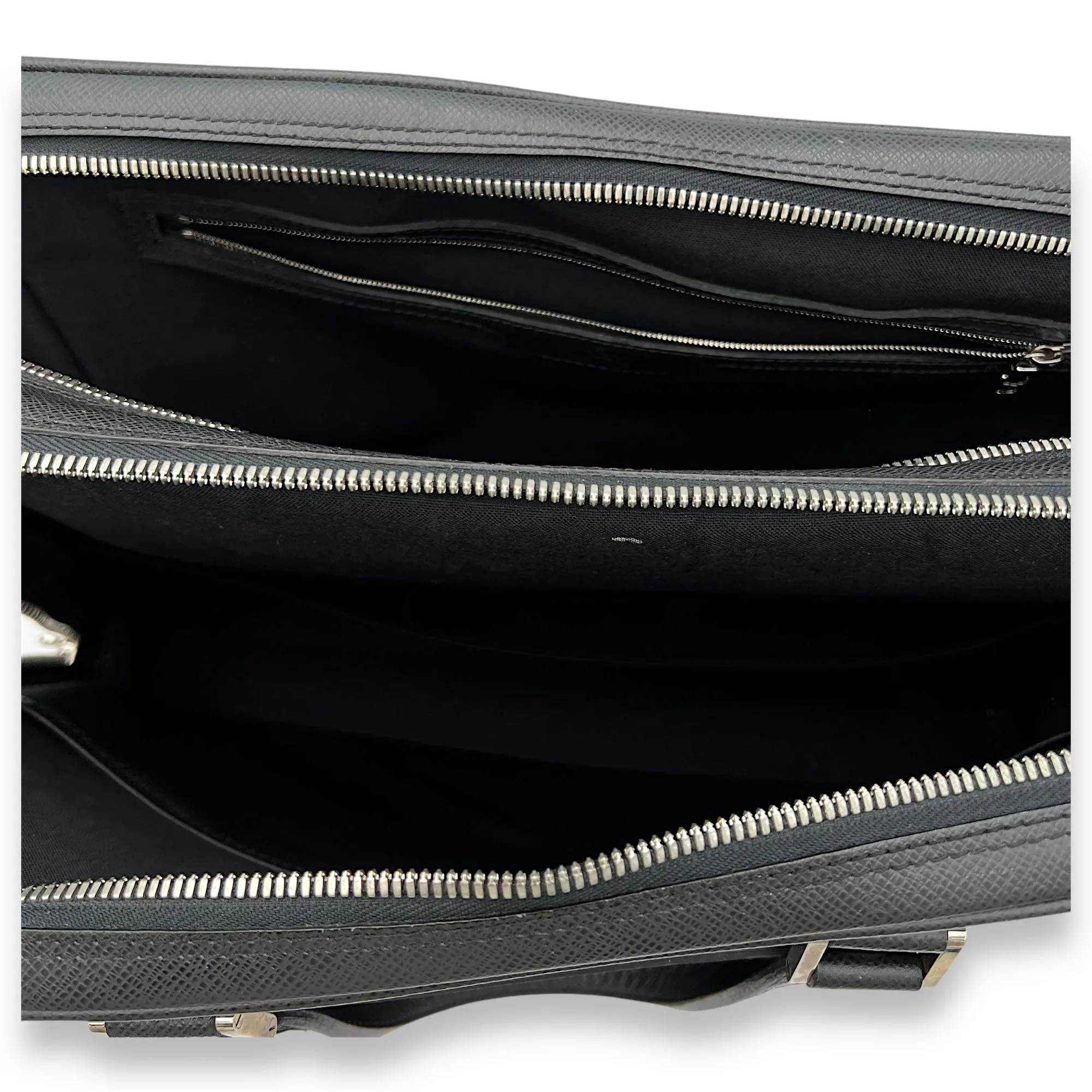 Igor Large Black Duffle Bag in Taiga Leather, Silver hardware