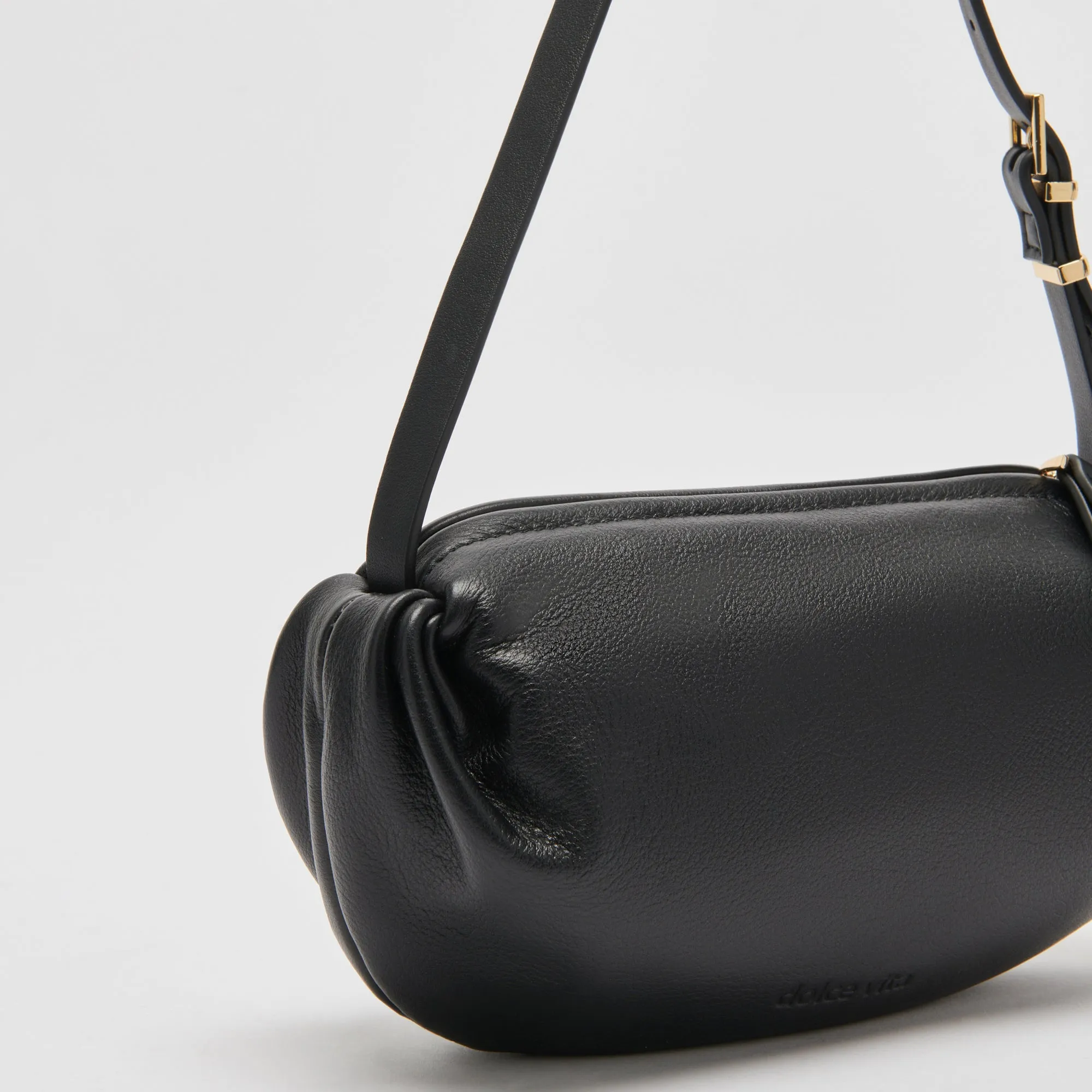 LIVI SHOULDER BAG BLACK LEATHER