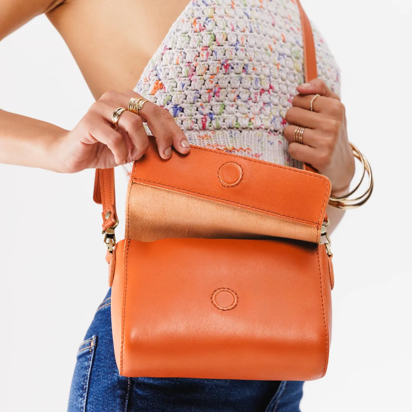 Metro Crossbody