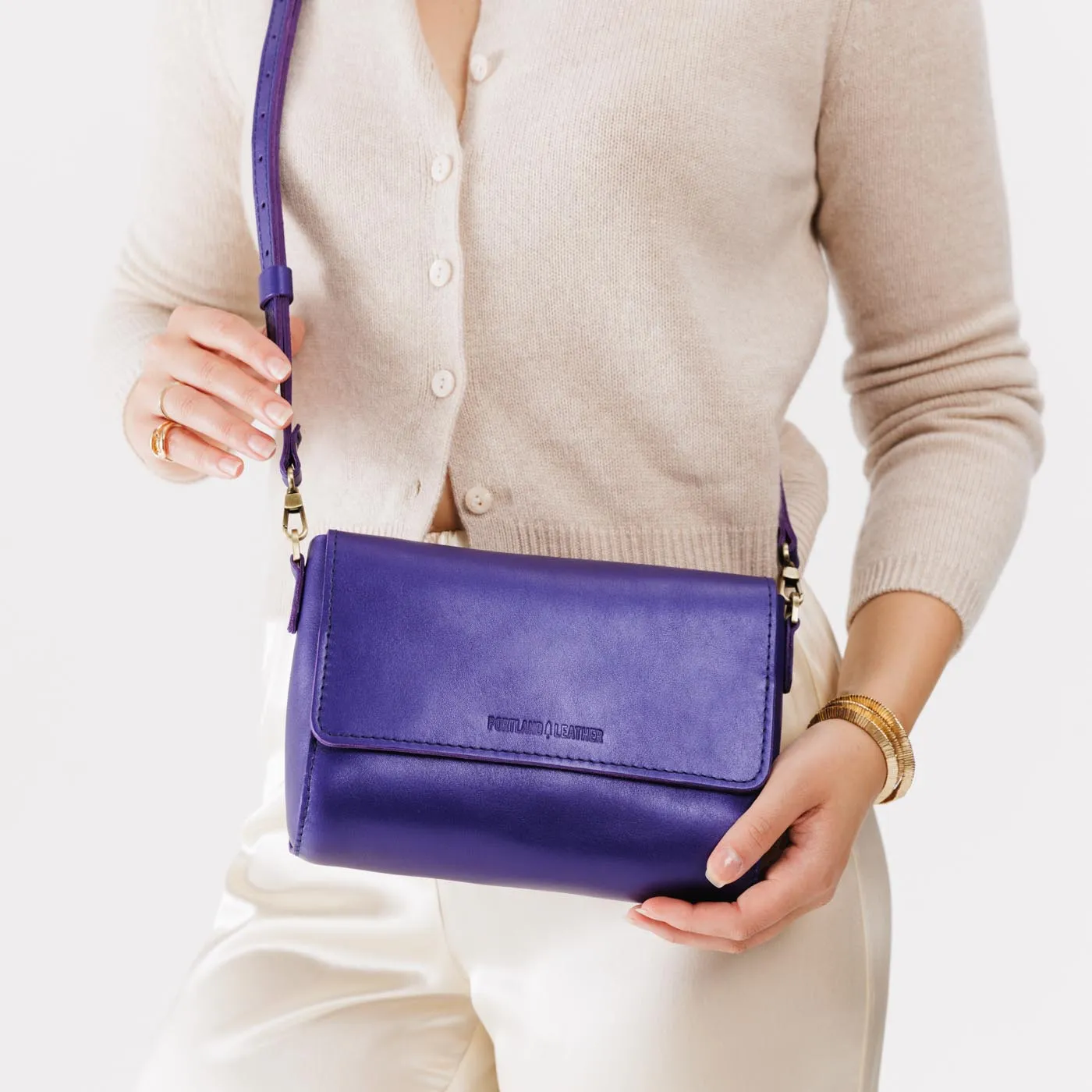 Metro Crossbody