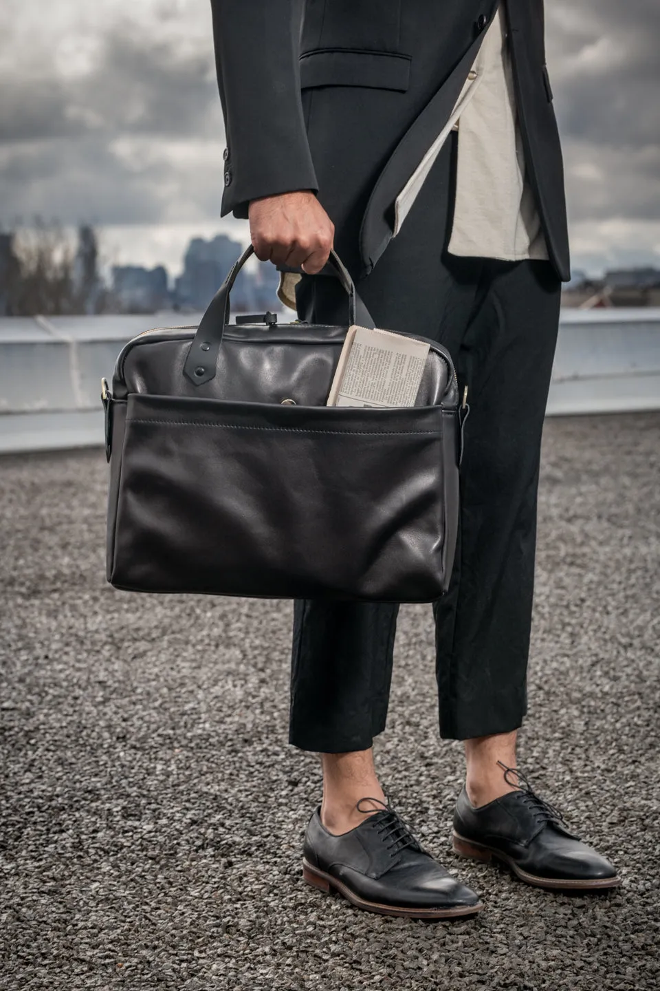 SAMPLE - ONE OF A KIND Leather briefcase, attache case, messenger bag in tan brown leather