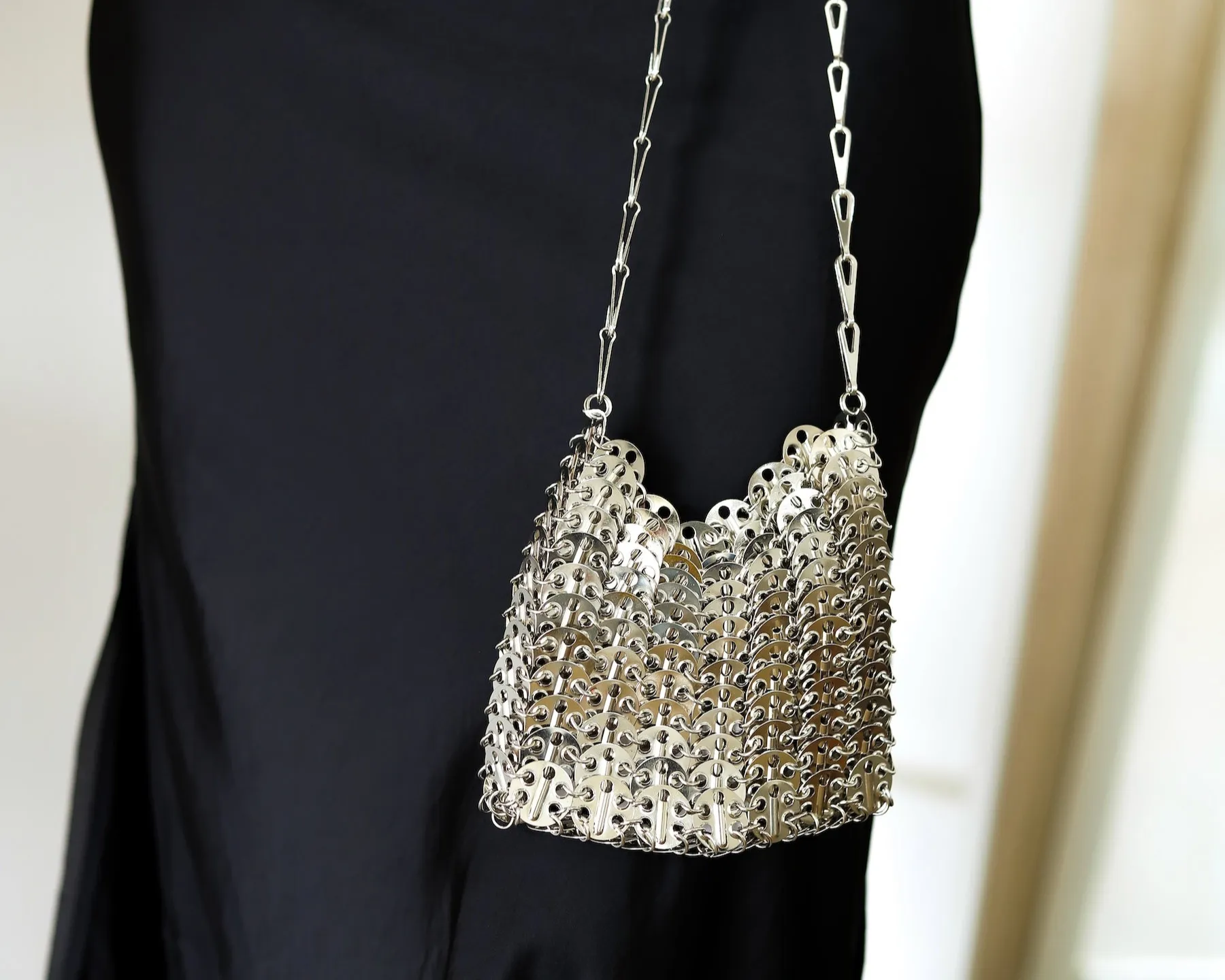 Silver Chain Gwen Bag