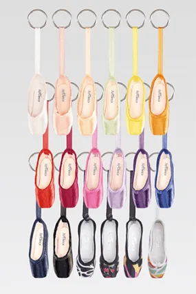 SO DANCA POINTE SHOE KEY CHAIN