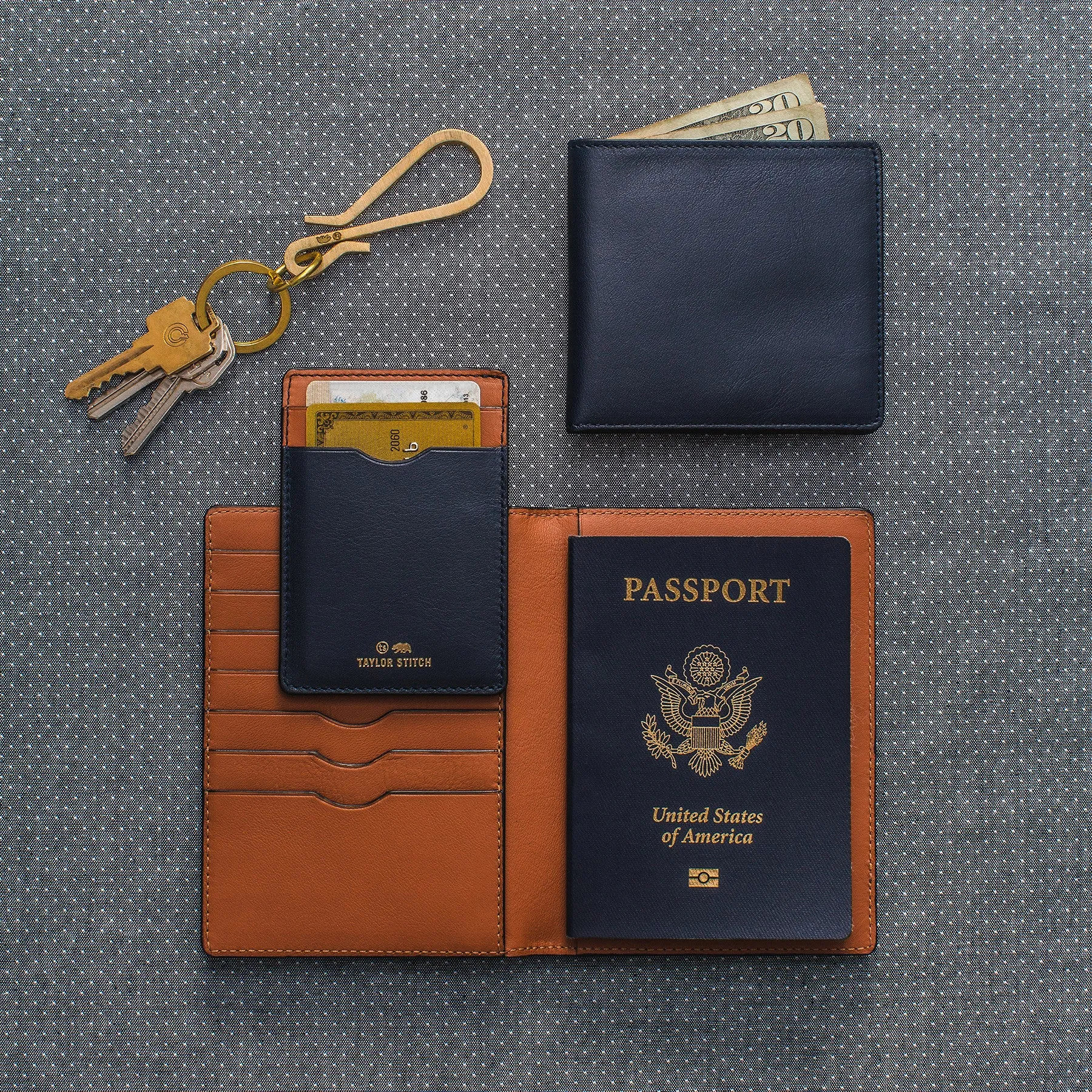 The Passport Wallet in Navy