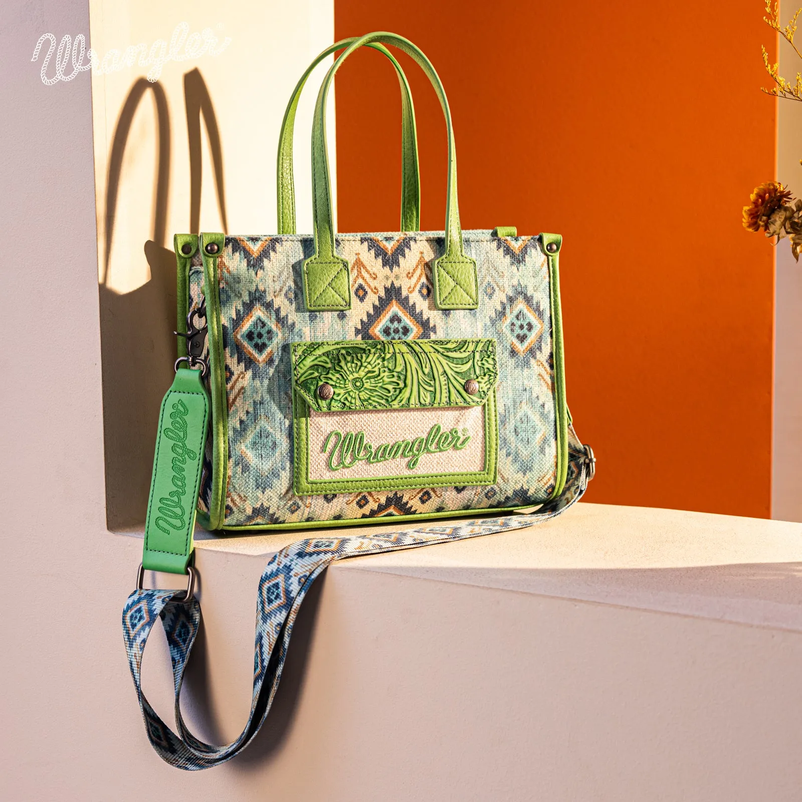 WG130-8120S   Wrangler Southwestern Pattern Dual Sided Print Concealed Carry Tote//Crossbody - Green