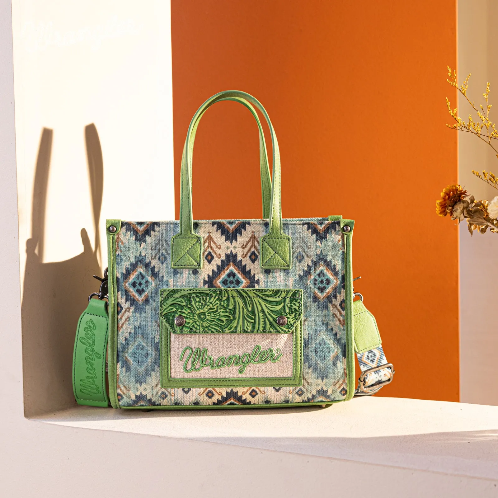 WG130-8120S   Wrangler Southwestern Pattern Dual Sided Print Concealed Carry Tote//Crossbody - Green